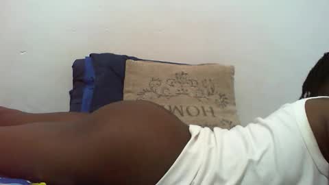 sweetgirl online show from 10-17-25, 08:11