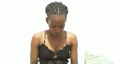 sweetgirl online show from 10-21-25, 08:42