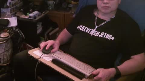 Snapshot of starterxyman chatting on 03-09-25, 01:04 starterxyman online show from 03-09-25, 01:04