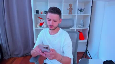 Snapshot of stashott69 chatting on 05-24-26, 10:09 STAS online show from 05-24-26, 10:09