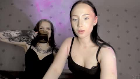 Snapshot of staysi_ chatting on 12-03-25, 10:52 staysi_ online show from 12-03-25, 10:52