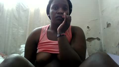 Snapshot of steamy_gal chatting on 06-24-26, 06:56 steamy_gal online show from 06-24-26, 06:56