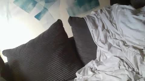 Snapshot of steelringshaft chatting on 09-21-25, 07:54 Mikee online show from 09-21-25, 07:54