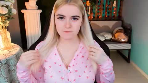 stef_nicks online show from 02-24-26, 09:07