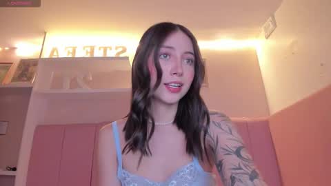 Stefa Gomez  online show from 12-21-25, 12:23