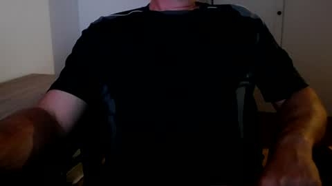 Snapshot of stefan2580 chatting on 07-18-26, 07:17 Stefan online show from 07-18-26, 07:17