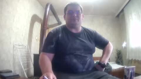 Stefan online show from 11-28-25, 11:24