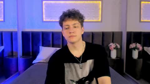 Esrefan online show from 02-26-26, 07:35