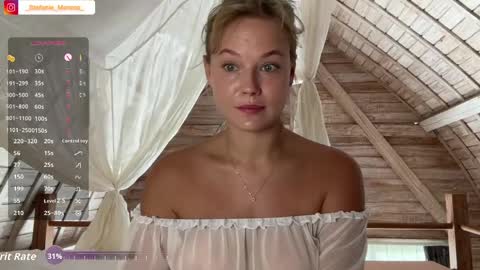 Snapshot of stefanie_collins chatting on 05-21-26, 03:35 Stefanie online show from 05-21-26, 03:35