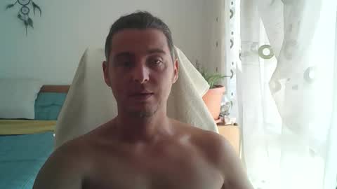 Stefanos online show from 09-19-25, 08:27