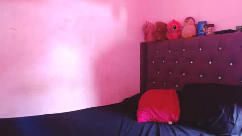 stefanny beautiful online show from 03-04-25, 02:42