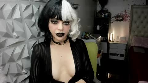 Snapshot of stefanylangkat chatting on 07-06-26, 04:42 Jane online show from 07-06-26, 04:42