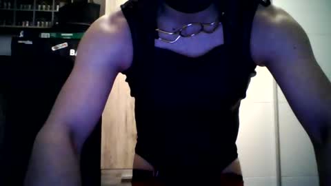 steffaniemoosbach online show from 11-27-25, 05:48