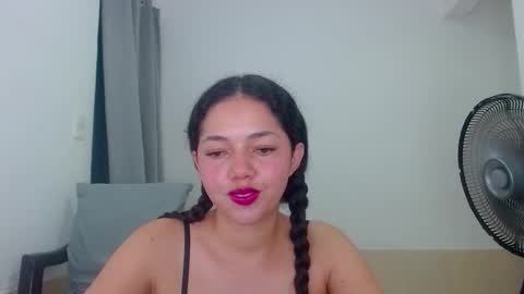 stefany online show from 09-25-25, 03:43