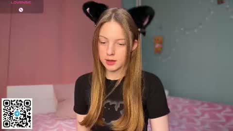 STEFI  Streams every day from 10 PM GTM1  online show from 02-01-26, 12:26