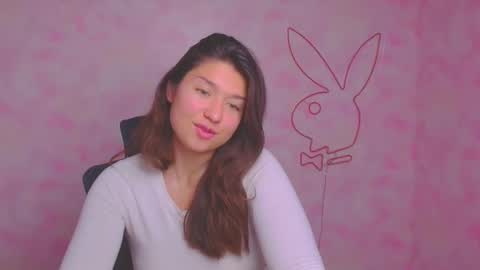 Steffi online show from 10-06-25, 09:23