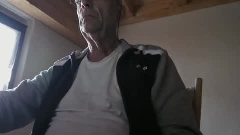 stefi444466 online show from 04-26-26, 05:38