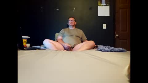 Snapshot of stefon1080_ chatting on 05-17-26, 03:26 stefon1080_ online show from 05-17-26, 03:26