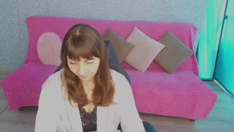 Snapshot of steladream chatting on 05-21-26, 09:49 Stela online show from 05-21-26, 09:49