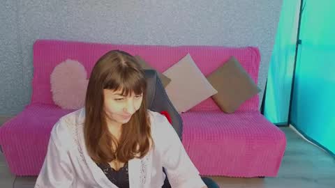 Snapshot of steladream chatting on 05-28-26, 09:28 Stela online show from 05-28-26, 09:28