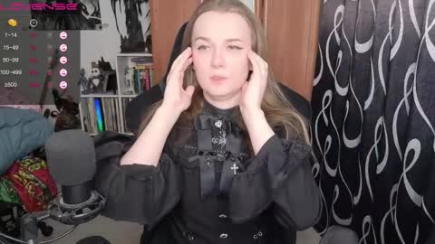 Diana online show from 04-06-26, 01:01