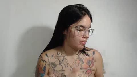 Snapshot of stella_art chatting on 12-30-24, 03:03 Stella online show from 12-30-24, 03:03