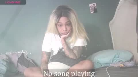 Stella Clitella online show from 01-15-26, 11:37