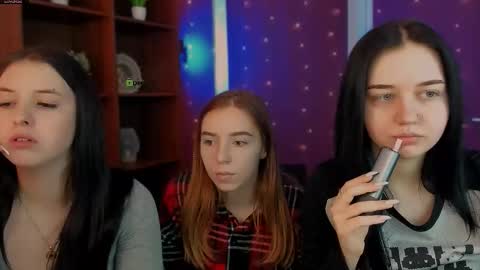 Snapshot of stella_flower chatting on 02-04-26, 12:22 stella_flower online show from 02-04-26, 12:22