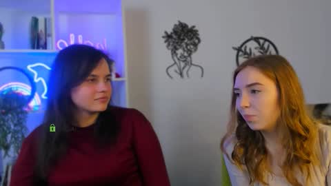 Snapshot of stella_flower chatting on 02-13-26, 12:12 stella_flower online show from 02-13-26, 12:12