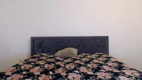 Snapshot of stella_john chatting on 09-20-25, 05:19 Stella John online show from 09-20-25, 05:19