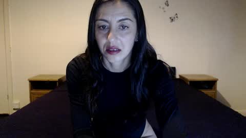 Snapshot of stella_john chatting on 05-11-26, 03:23 Stella John online show from 05-11-26, 03:23