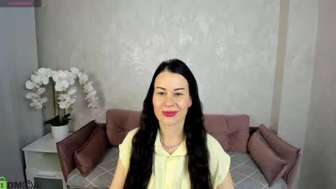 Snapshot of stella_leonn chatting on 10-02-25, 01:23 stella online show from 10-02-25, 01:23