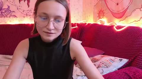 Snapshot of stella_polaris chatting on 06-18-26, 08:02 Stella online show from 06-18-26, 08:02