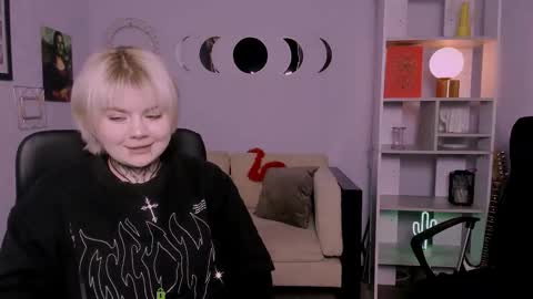 Stella online show from 01-16-26, 12:31