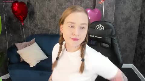 Snapshot of stella_soul chatting on 02-12-26, 09:26 Stella online show from 02-12-26, 09:26