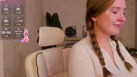 Stella online show from 04-14-26, 08:31