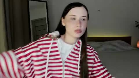 Snapshot of stella_sunny chatting on 08-01-26, 07:24 stella_sunny online show from 08-01-26, 07:24