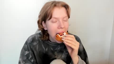 S T E L L A online show from 02-23-26, 09:17