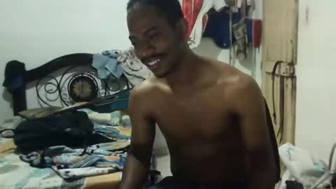 Snapshot of stemanlu9 chatting on 12-21-24, 07:13 Steman online show from 12-21-24, 07:13