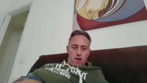 Snapshot of sten015 chatting on 10-23-25, 11:53 sten015 online show from 10-23-25, 11:53