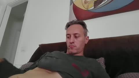 Snapshot of sten015 chatting on 10-25-25, 09:06 sten015 online show from 10-25-25, 09:06