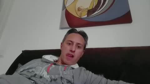 Snapshot of sten015 chatting on 03-24-26, 01:49 sten015 online show from 03-24-26, 01:49