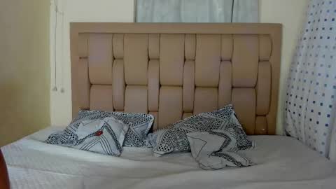 Stepcouple   online show from 02-22-26, 07:56