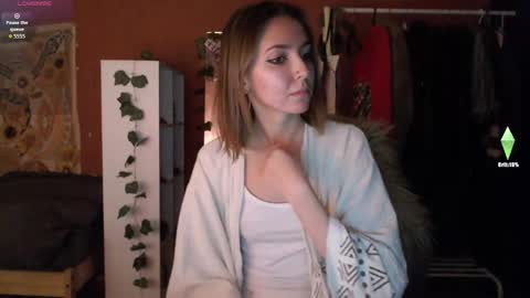 Stephanie 3 online show from 09-25-25, 05:27
