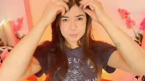 Snapshot of stepha_sweet chatting on 06-28-26, 08:42 Emma online show from 06-28-26, 08:42
