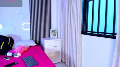 stephanandsamantha online show from 10-13-25, 10:10