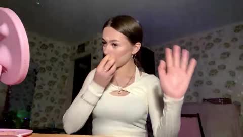 Snapshot of stephaniflicek chatting on 02-25-26, 02:59 Stephani online show from 02-25-26, 02:59