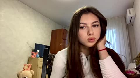 Snapshot of stephaniflicek chatting on 04-30-26, 03:18 Stephani online show from 04-30-26, 03:18