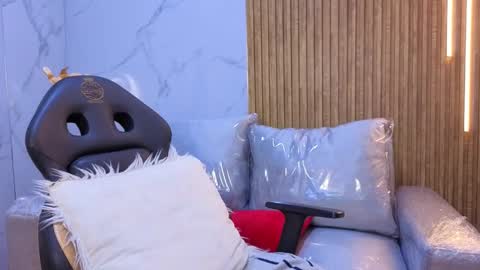 stephany_rodriguez_ online show from 11-22-25, 01:43