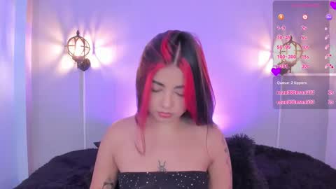 Snapshot of stephany_rosess chatting on 11-18-25, 01:00 steph online show from 11-18-25, 01:00